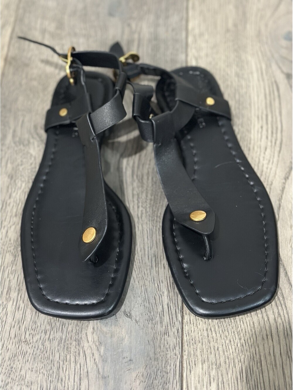 Black Aerosoles Carmina T-Strap Flat Sandals Size 7.5 Women's , Excellent